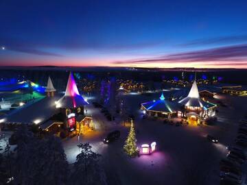 Фото Курортные отели Santa Claus Holiday Village г. Рованиеми 1