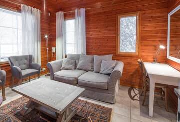 Фотографии Отель Lapland Hotels Ounasvaara Chalets г. Рованиеми (Финляндия) №4 Фото Отель Lapland Hotels Ounasvaara Chalets г. Рованиеми 4